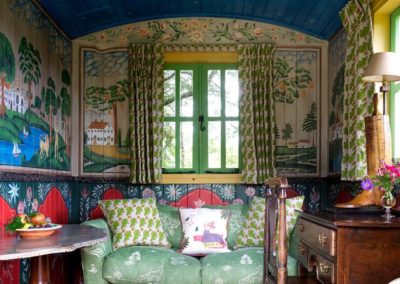 Shepherd's Hut interior colourman paint